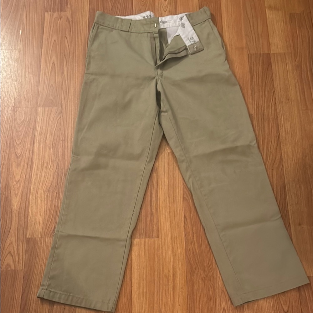 Men's Tan Pants